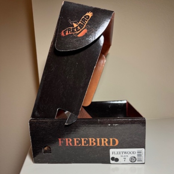 Freebird Fleetwood Sandals - Picture 6 of 7
